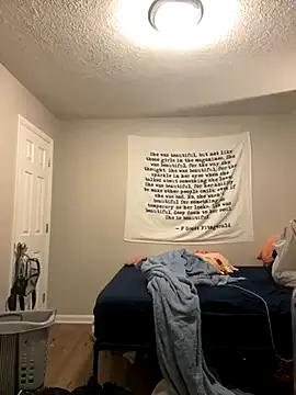 lovelyy_kitty from StripChat is Freechat