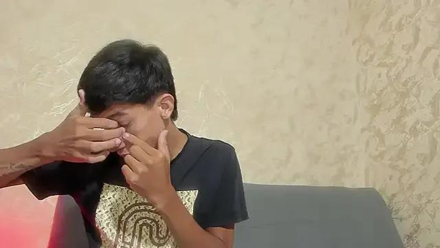 lucian_davii from StripChat is Freechat