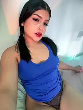 LucianaQuen from StripChat is Freechat