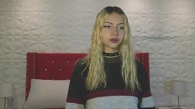 Checkout girls naked models with similar nickname. Cute sexy Free Models.