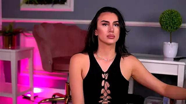 LucyxRios from StripChat is Freechat