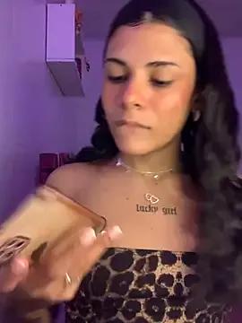 Luluzinhax from StripChat