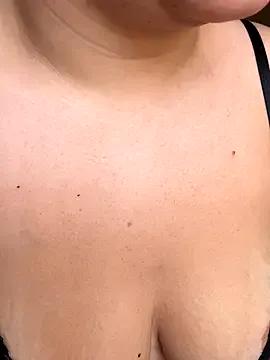 Lumy_Desire from StripChat is Freechat