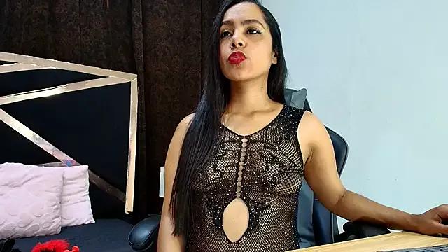 luna_brown7 from StripChat is Freechat