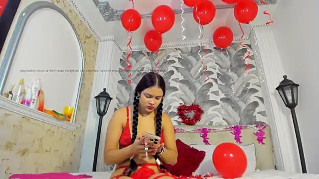 Luna_rojas from StripChat is Freechat