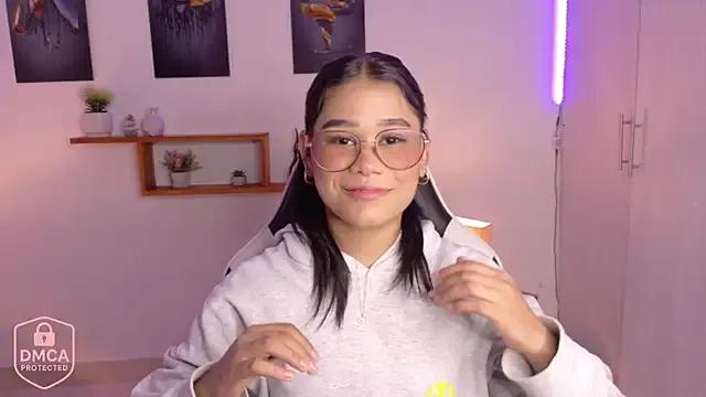 Luna_sofia_1110 from StripChat is Freechat