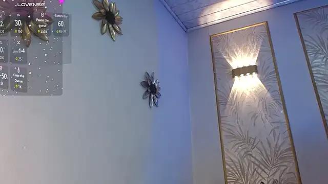 LunaaGrey_ from StripChat is Freechat