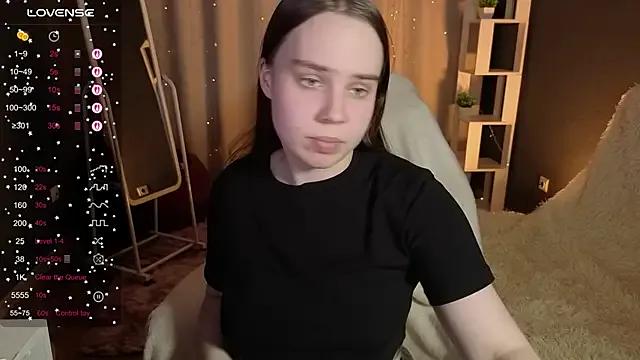 LunaDreeam from StripChat is Freechat