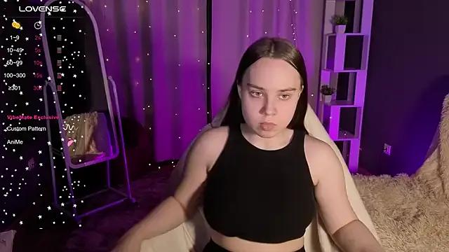 LunaDreeam from StripChat is Freechat