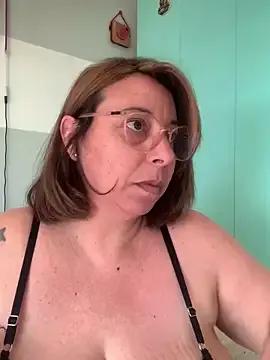 LupitaHaze from StripChat is Freechat