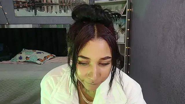 lyam_ebony_ from StripChat is Freechat