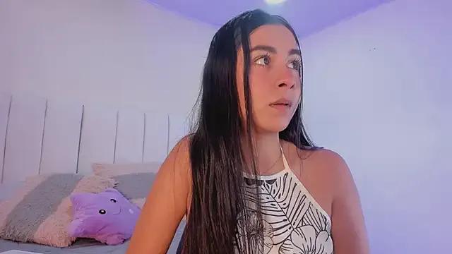 Lyzzi_smith01 from StripChat
