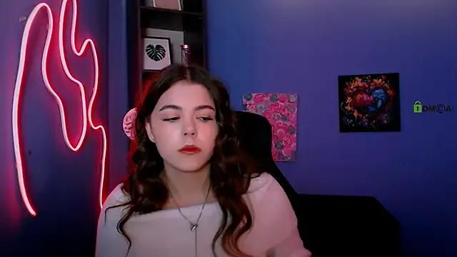 maddycats from StripChat is Freechat