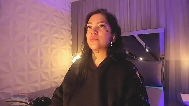 MAGIC_TESSA from StripChat is Freechat