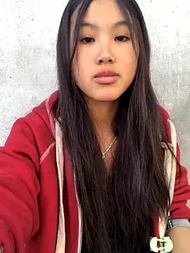 Mai_lovely from StripChat is Freechat