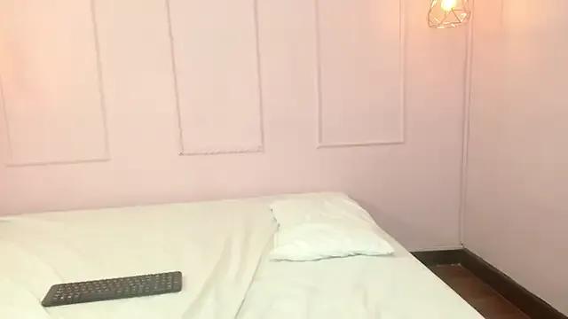 maiacurvy from StripChat is Freechat