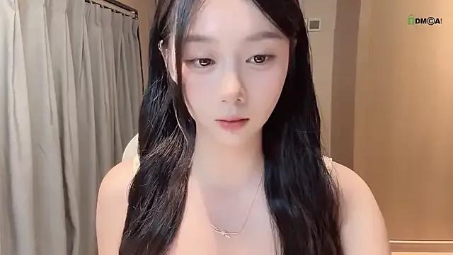 Makinghappymyself_ from StripChat is Freechat