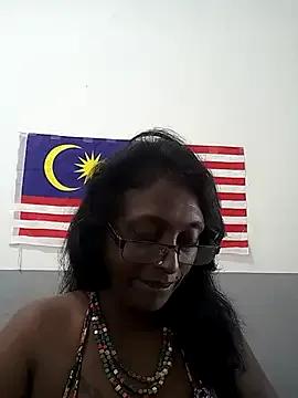 Mamakarma1403 from StripChat