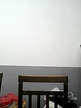 Mamakarma1403 from StripChat