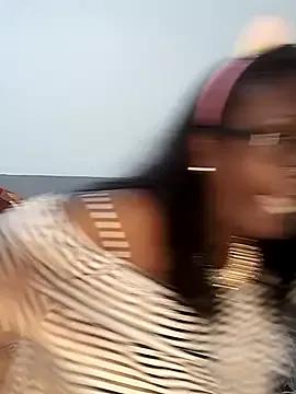 Mamakarma1403 from StripChat