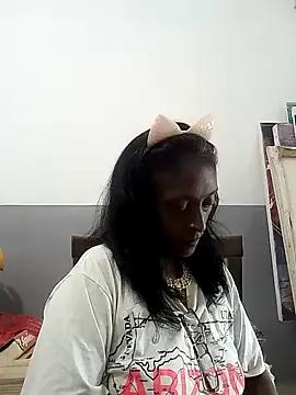 Mamakarma1403 from StripChat