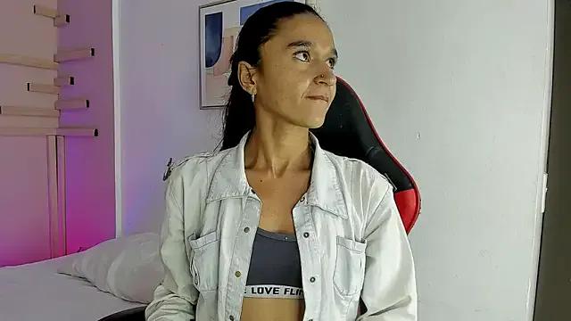 maraiah_petit from StripChat