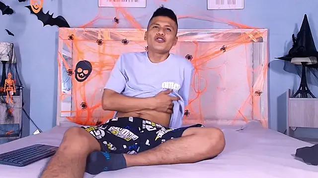 marcus_hans_ from StripChat is Freechat