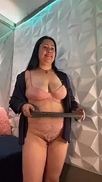 Marianasmitt from StripChat is Freechat