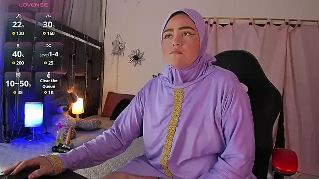 MarianFadel from StripChat is Freechat