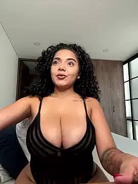 Mariecurl from StripChat is Freechat