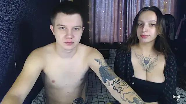 Mark_and_Wendy from StripChat is Freechat