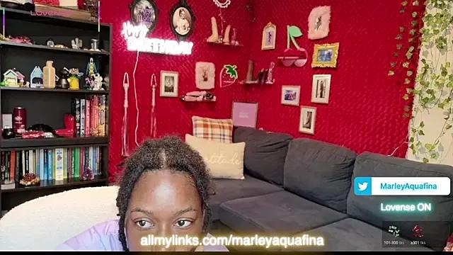 MarleyAquafina from StripChat is Freechat