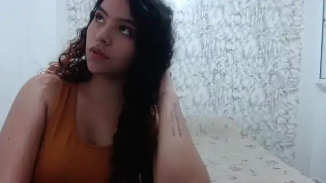 Martina_Milan18 from StripChat is Freechat