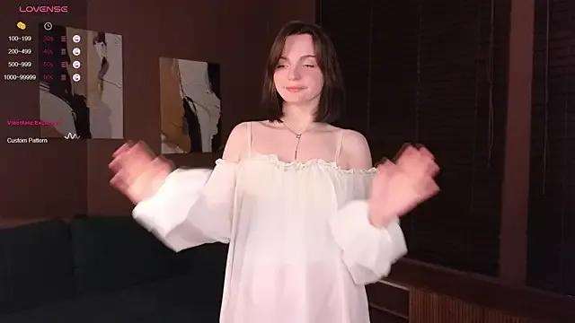 MaryNoir from StripChat is Freechat