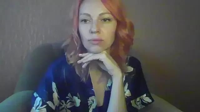 MashaSwan9977 from StripChat is Freechat