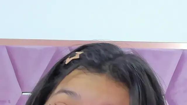 MaskedGirl_ from StripChat is Freechat