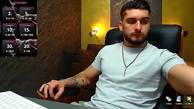 MatiasDean from StripChat is Freechat