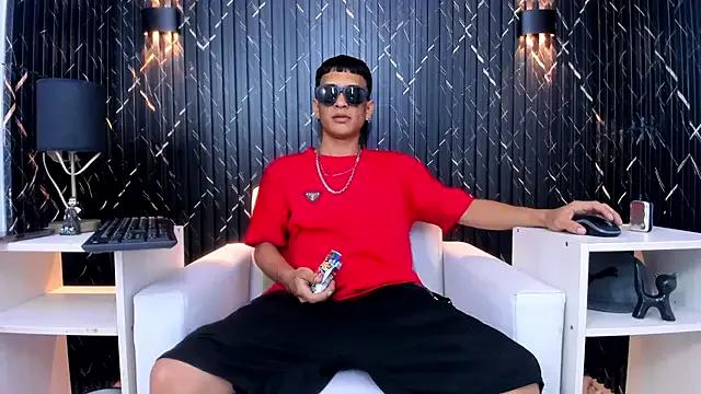 Matt_Ruso from StripChat is Freechat