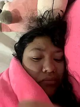 MaviEvil_ from StripChat is Freechat