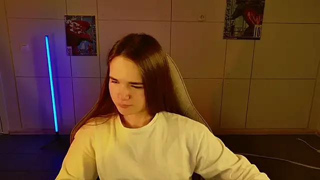 May_Bloom from StripChat is Freechat