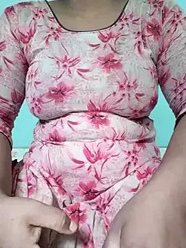 Maya-22 from StripChat