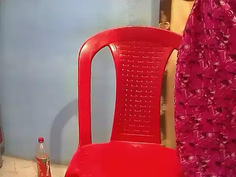 MAYA100 from StripChat