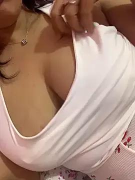 Maya_Star from StripChat is Freechat