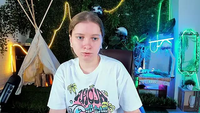 MayaSinabon from StripChat