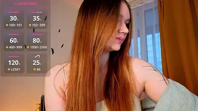 me_liss from StripChat is Freechat