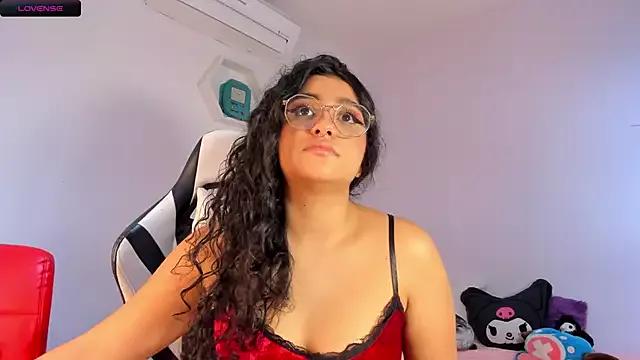 Megan_Gremory_ from StripChat is Freechat