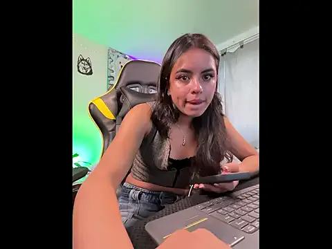 Checkout girls naked models with similar nickname. Cute sexy Free Models.
