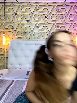 MelanyyJhonson15 from StripChat is Freechat