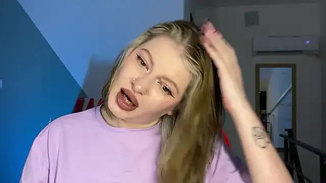 Mia_Kamp from StripChat is Private