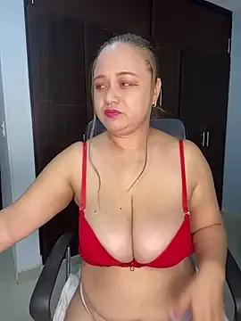 Miaa_velvett from StripChat
